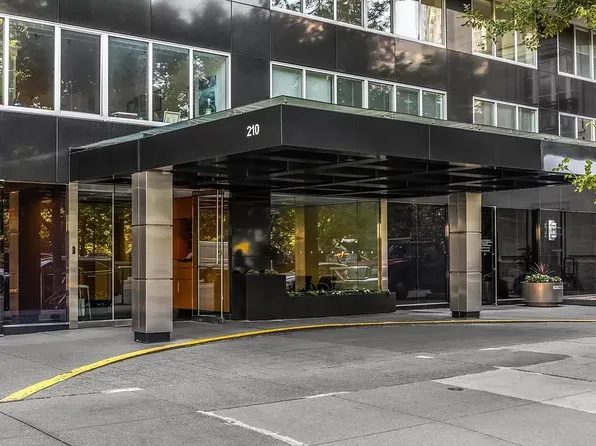 210 Central Park South 17D image 21 of 22