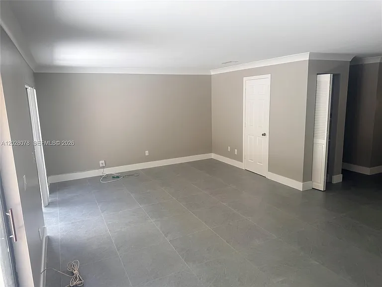 10787 Royal Palm Blvd #5 — Photo 15
