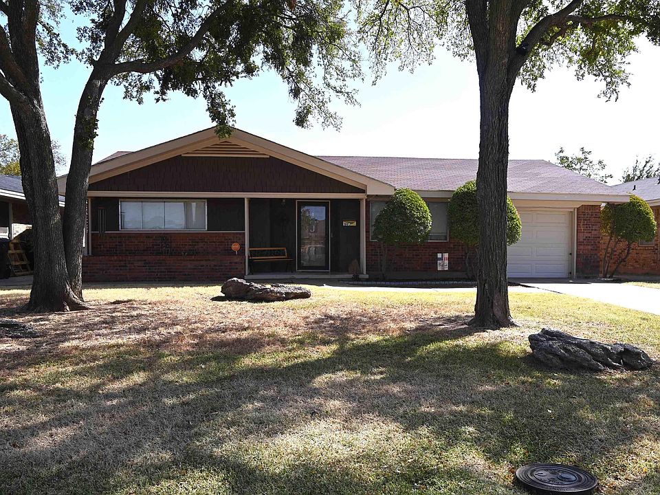 1st image of 1603 Bert Dr
