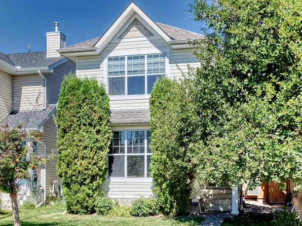 22 S Cramond Cres SE, Calgary, AB T3M 1B7