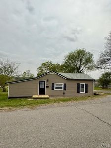 509 3rd St W, Scott City, MO, 63780