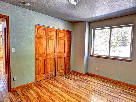 3rd image of 823 Boreas Cir