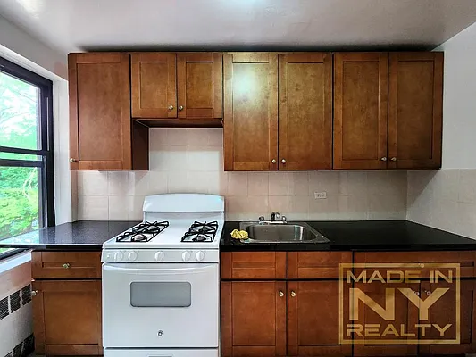 Rented by Made In NY Realty | media 1