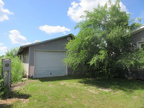 3rd image of 106 Brisbane Ln