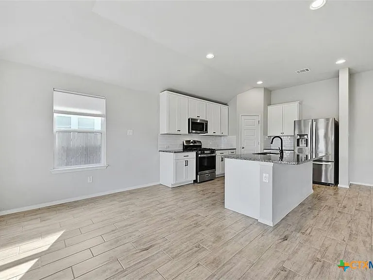 250 Sage Meadows Dr — Photo 8