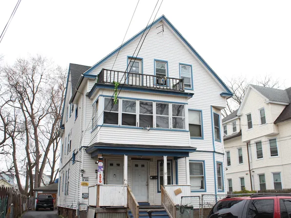 62-64 Rowe Avenue, Hartford, CT 06106