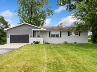 4049 County Road 35, Auburn, IN 46706
