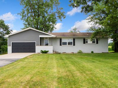 4049 County Road 35, Auburn, IN, 46706