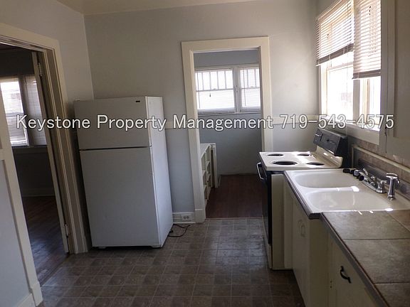 4th image of 1004 Claremont Ave #0