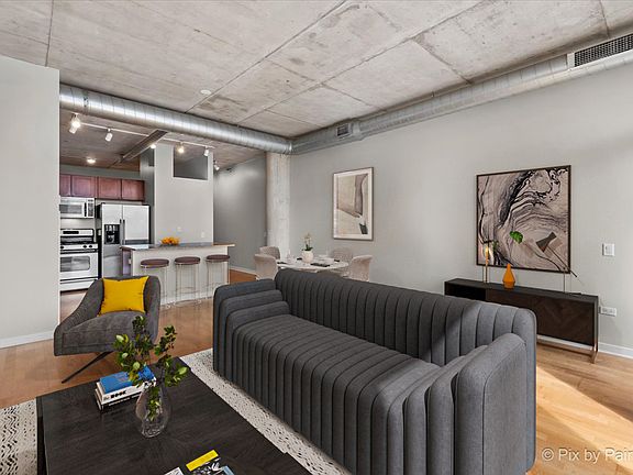 5th image of 720 N Larrabee St APT 1305