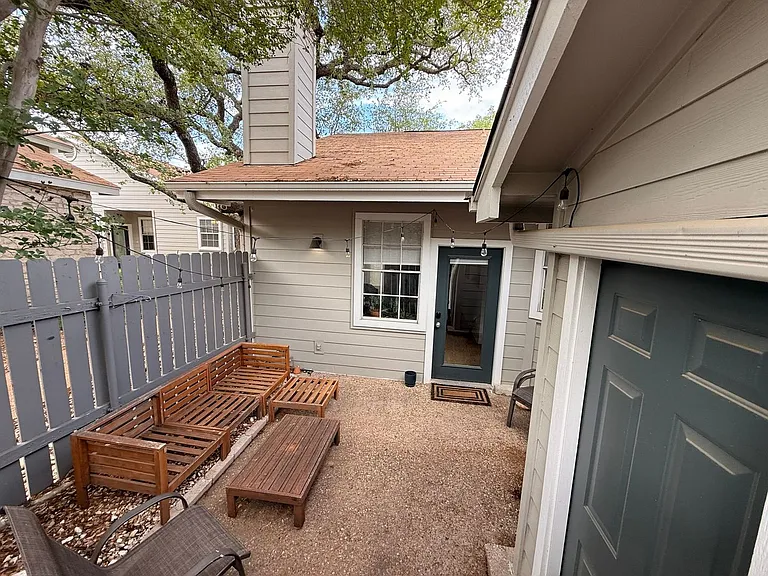 6501 Brush Country Rd #115 — Photo 25
