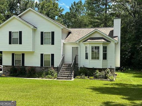 3rd image of 620 Grove Pointe Way