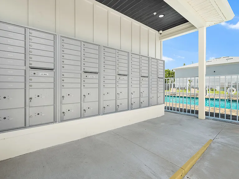 Legacy Oaks Apartment Homes — Photo 9