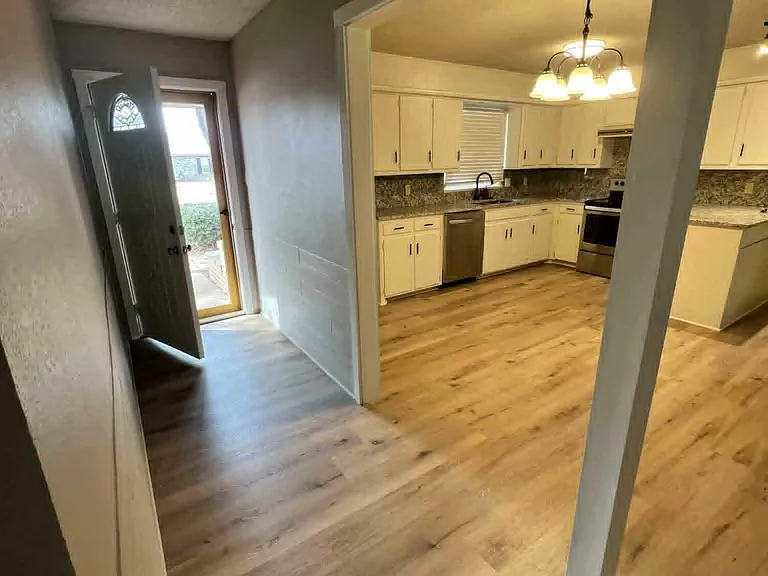 810 Mimosa Ave — Photo 11
