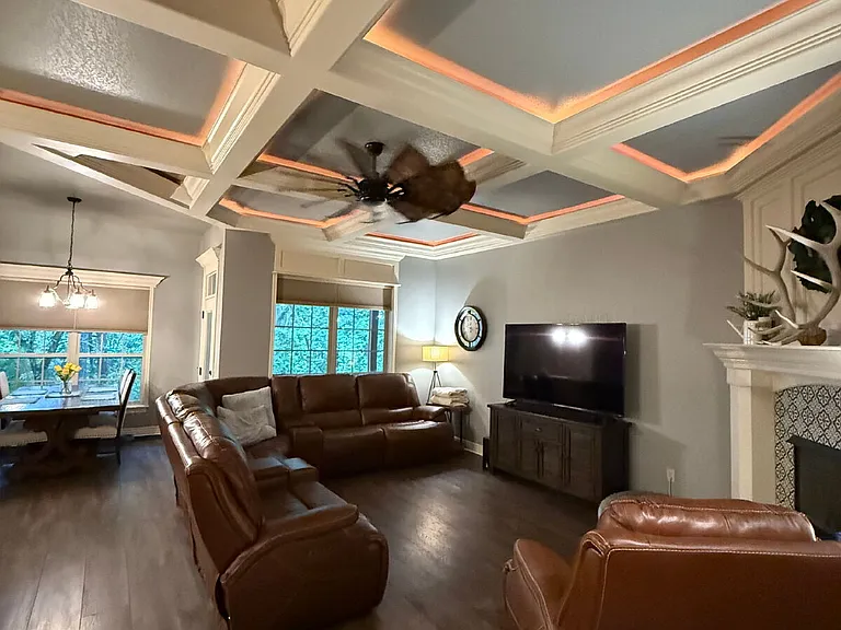 137 Millstone Ct — Photo 23