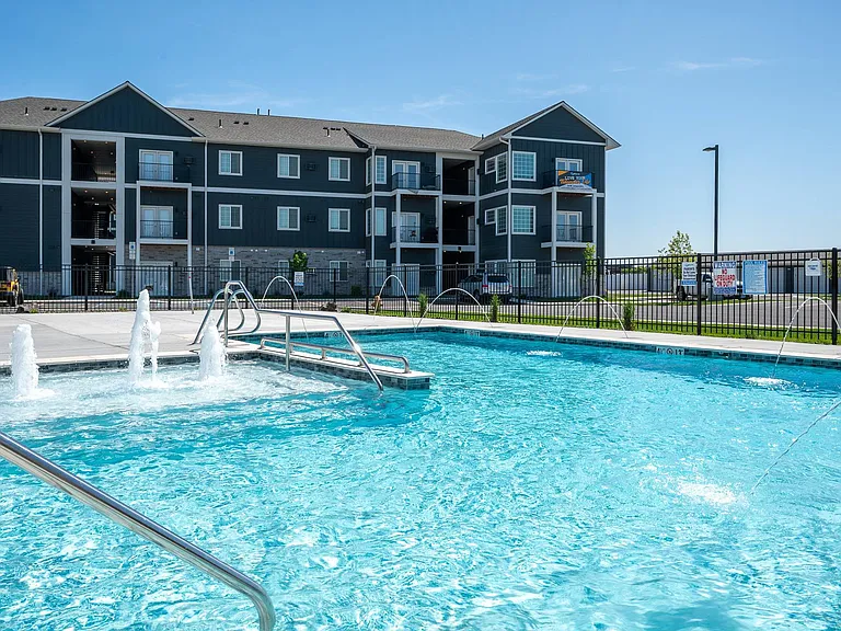 Tidewater Apartments | Exterior Pool