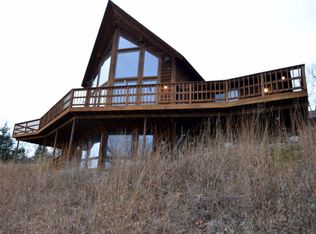 W339S9859 Red Brae Ct, Mukwonago, WI 53149