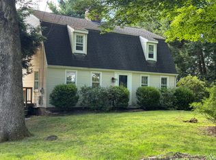 15 Highview Dr, Killingly, CT 06241
