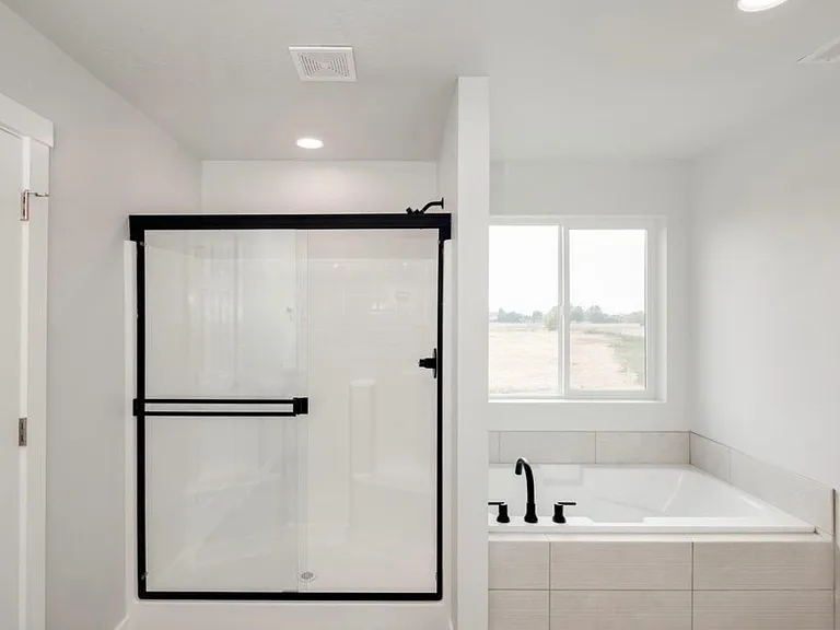 2156 W Arya St — Photo 19