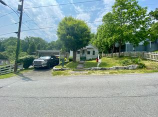 409 Maple St, Lewisburg, WV 24901