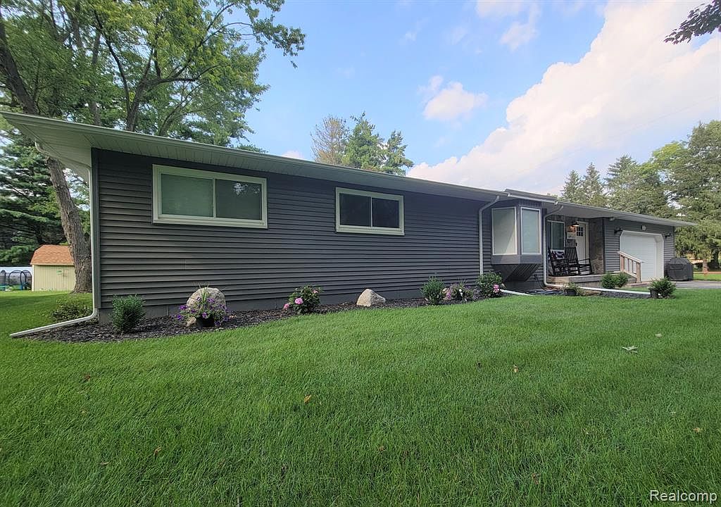 5152 Whipple Lake Rd, Clarkston, MI 48348 MLS 20230064724 Zillow