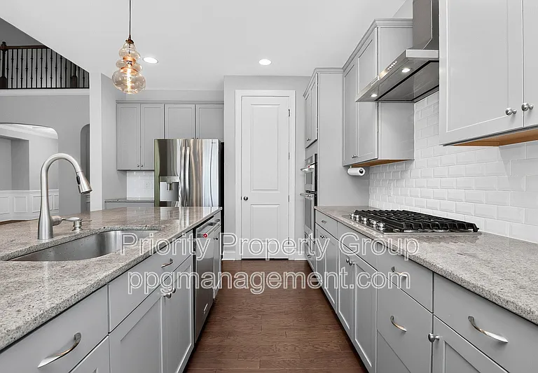 16436 Palisades Commons Dr — Photo 9