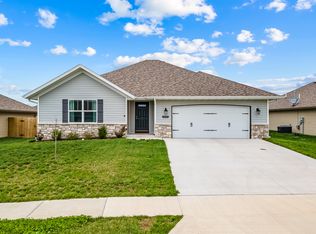 5601 W Pecan St, Springfield, MO 65802