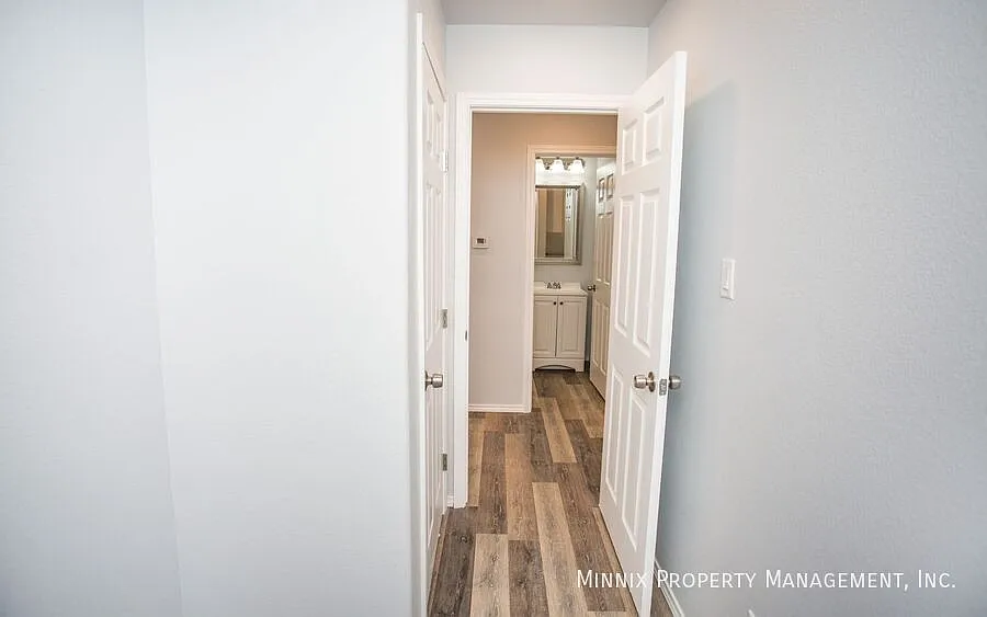 3 bedroom / 2 bath | 5607 Jarvis St. #A — Photo 4