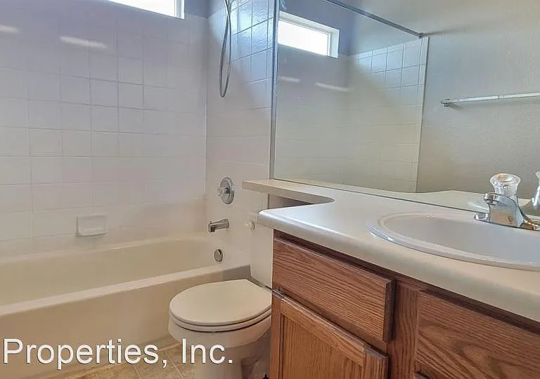 3241 Viero Dr — Photo 16