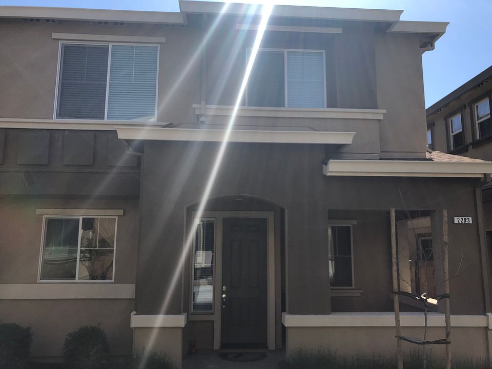 2nd image of 2293 Rutland Ct