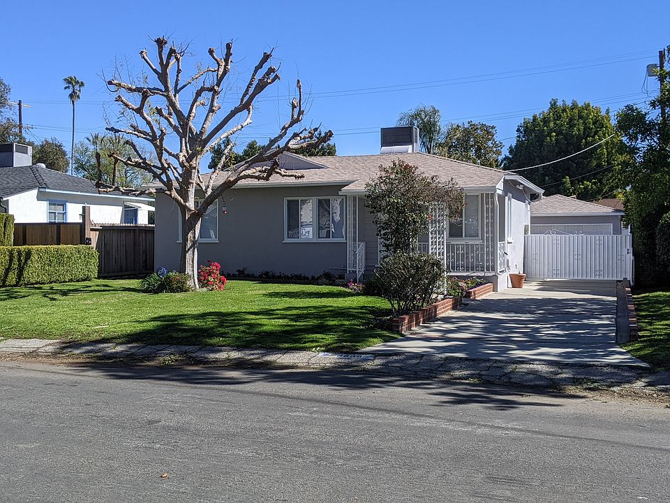 1st image of 5636 Cedros Ave