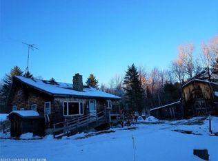 27 Palmer Rd, Skowhegan, ME 04976