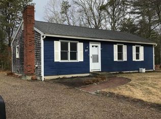 27 Avery Rd, Pocasset, MA 02559
