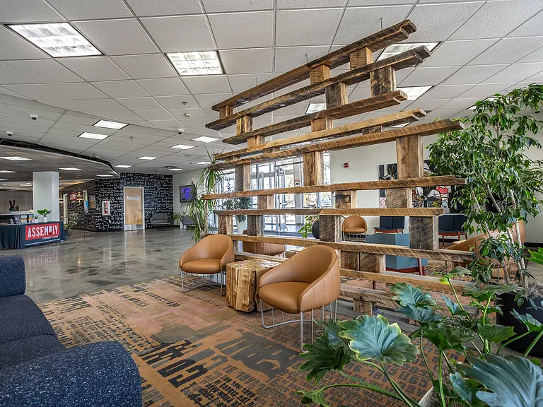 Assembly Student Living — Photo 29