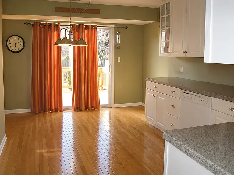 130 Colony Club Dr — Photo 2