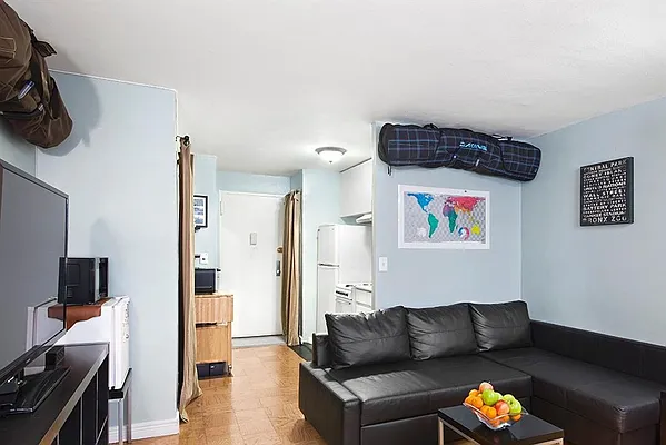 Rented by Citi Habitats | media 7