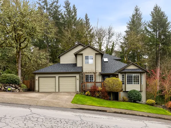 1655 Killarney Dr, West Linn, OR 97068