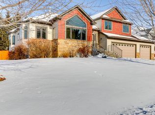 541 Fisher Cir, VADNAIS HEIGHTS, MN 55127