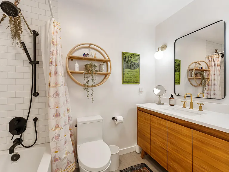 1488 Manzanita St — Photo 24
