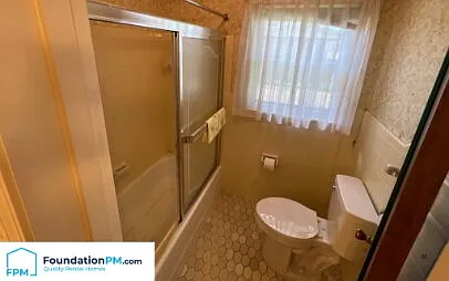 2608 Abercorn Cv — Photo 17