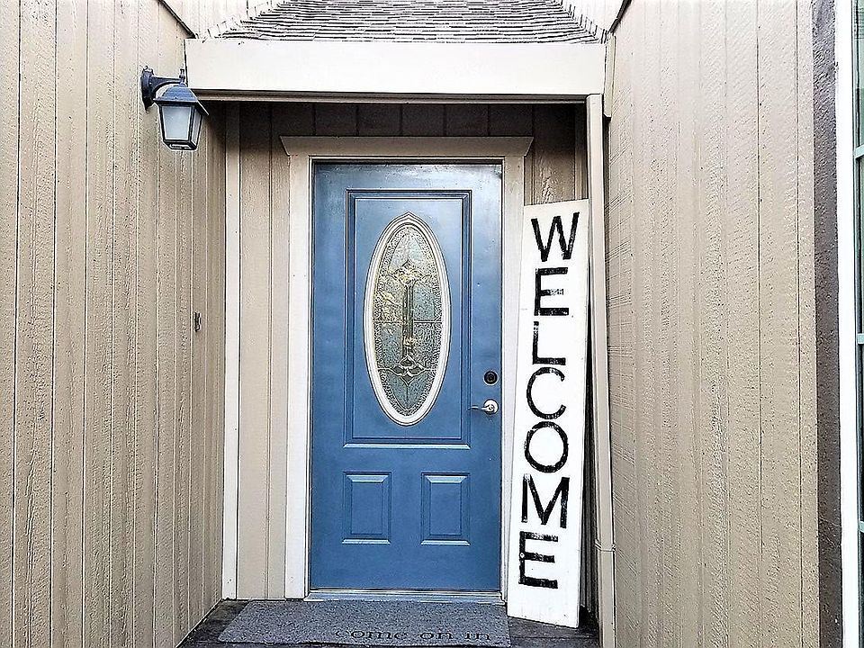 1st image of 20680 Caylor Dr