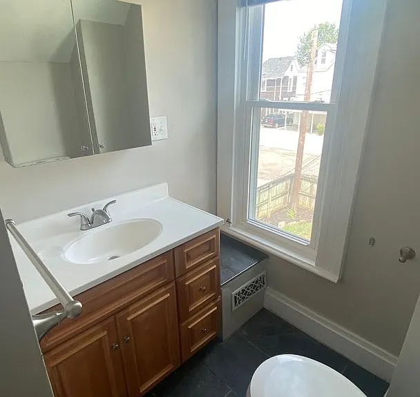 80 King Ave — Photo 53