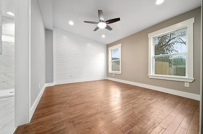 51 Green St — Photo 24