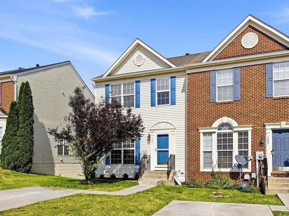 181 Oxbow Dr, Strasburg, VA 22657