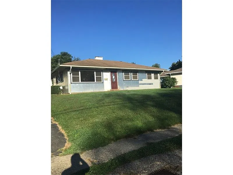 1209 Concord Dr photo 1