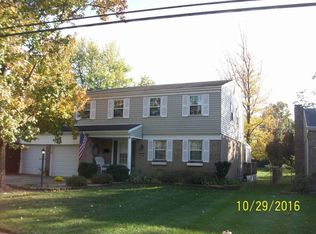 1823 John Gray Rd, Cincinnati, OH 45240