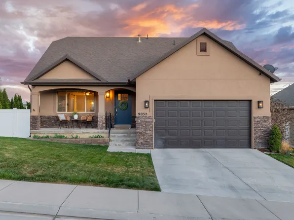 9032 N Barton Creek Dr, Eagle Mountain, UT 84005