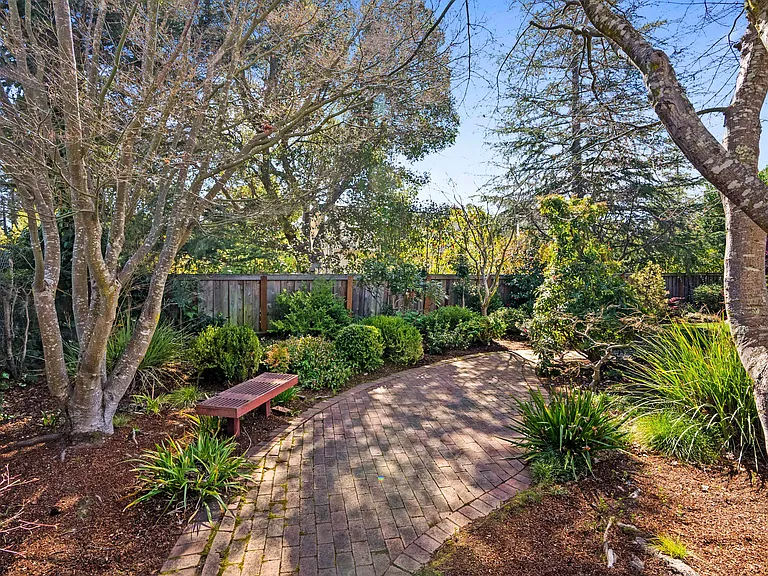 30 Genevra Rd — Photo 12