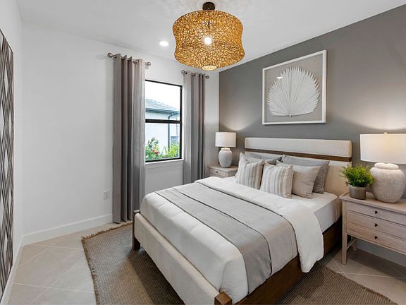 Secondary bedroom perfect for overnight guest