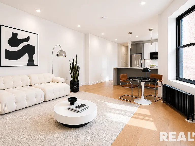 19 Wyckoff St #23 — Photo 2
